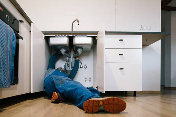 Professional Pipe Repair technician working in Warfield, KY